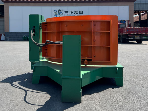 標(biāo)準(zhǔn)式噸包擠壓機(jī)